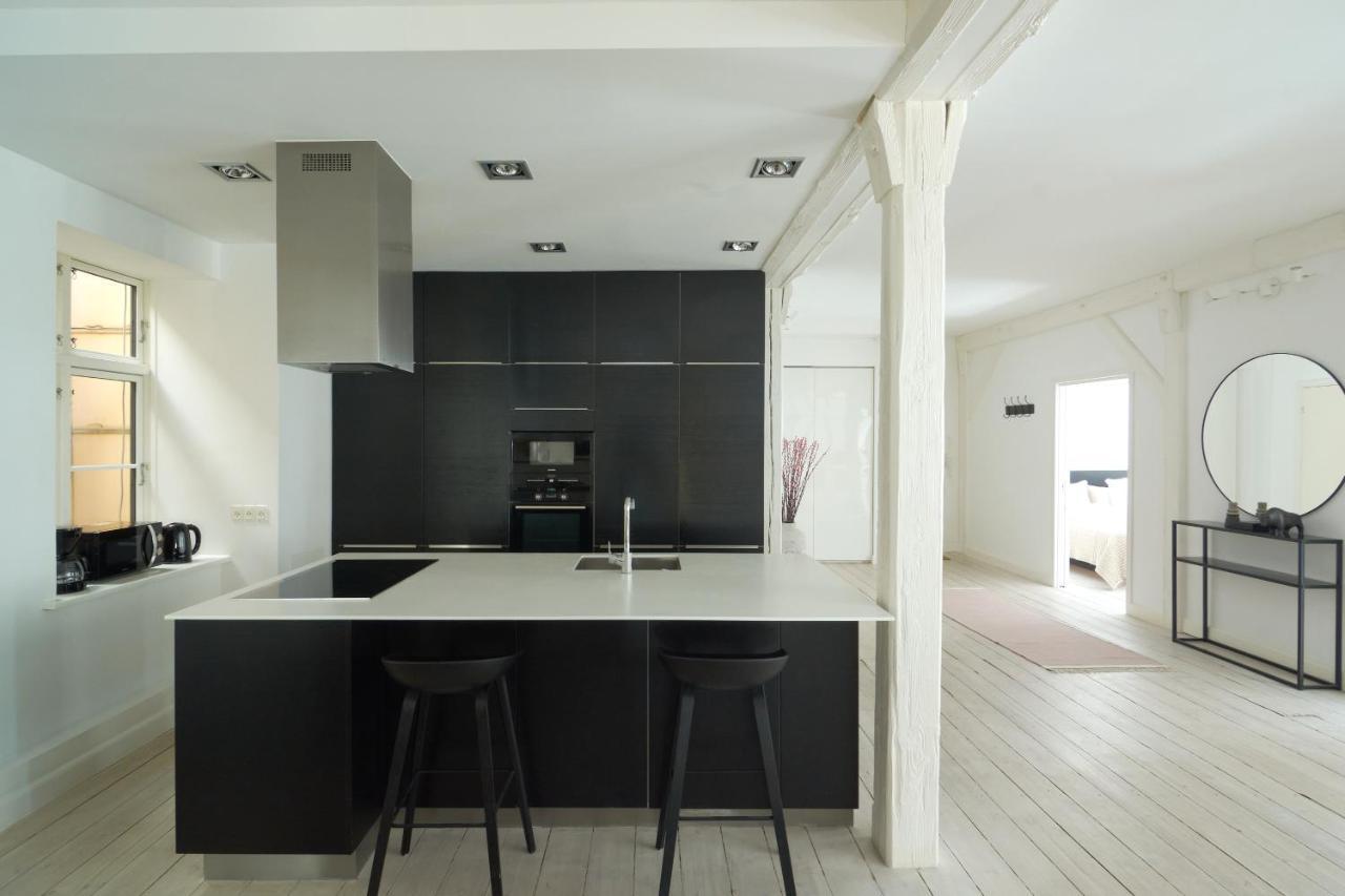 Lejlighed Spacious Centrally Located In Cph's Old Town