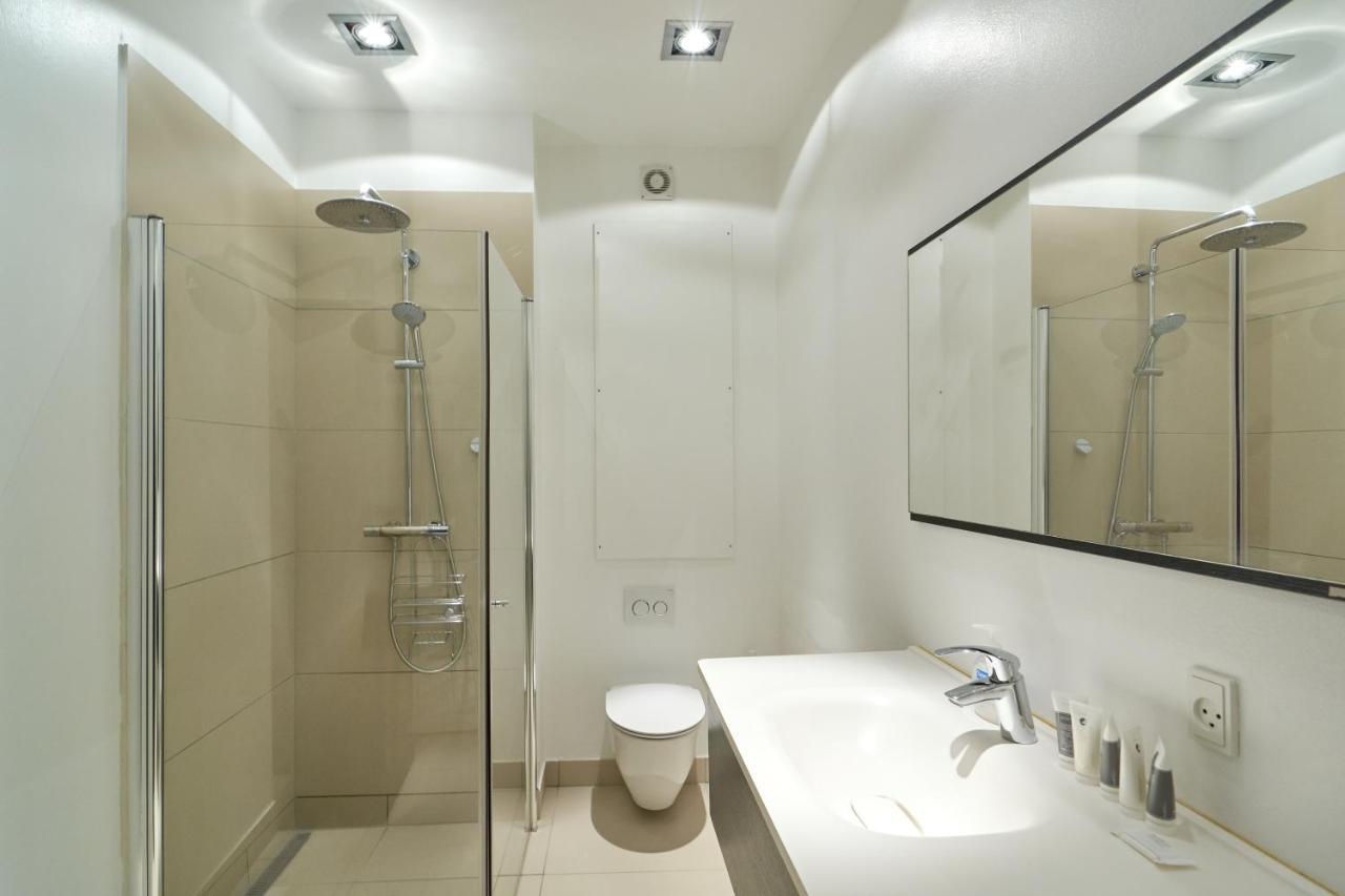Spacious Centrally Located In Cph's Old Town